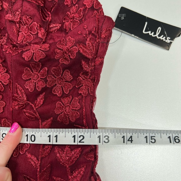Lulu’s Lavish Lifestyle Burgundy Embroidered Ruffled Mini Dress New With Tags XS - Picture 9 of 15